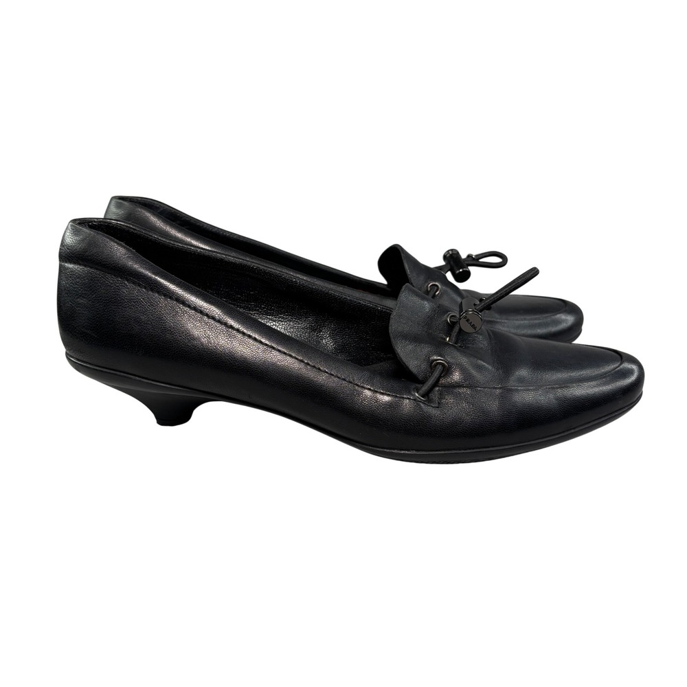 Prada Sport Black Leather Kitten Heel Loafers Toggle Detail Pumps Size 39 Italy